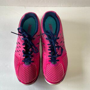Women's Nike Fitsole Sneakers - Like New - Barely Worn -Size 8.5